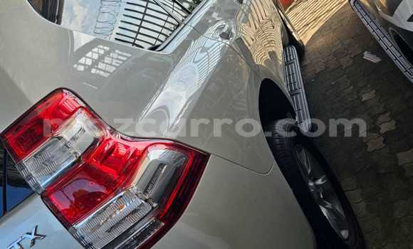 Buy Used Toyota Prado White Car in Maputo in Maputo Buy Used Toyota Prado White Car in Maputo in Maputo