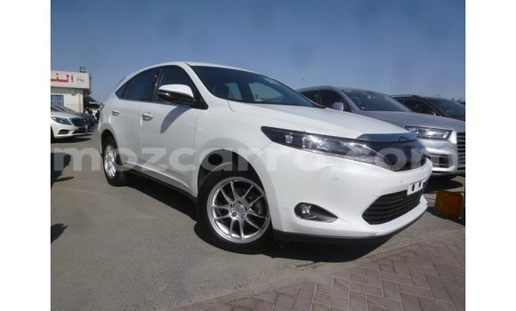 Nunua Imported Toyota Harrier Nyeupe Gari ndani ya Import - Dubai nchini Cabo Delgado Nunua Imported Toyota Harrier Nyeupe Gari ndani ya Import - Dubai nchini Cabo Delgado
