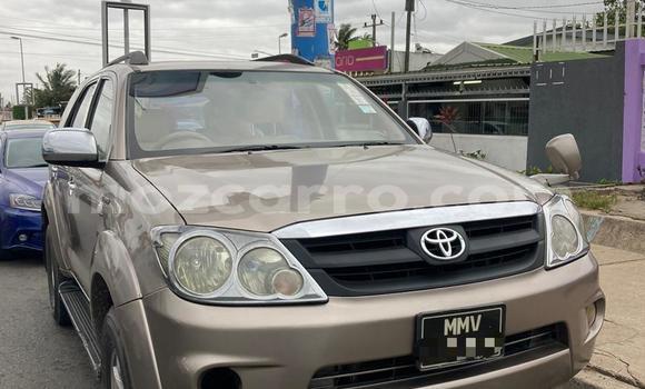 Nunua Ilio tumika Toyota Fortuner Nyingine Gari ndani ya Maputo nchini Maputo Nunua Ilio tumika Toyota Fortuner Nyingine Gari ndani ya Maputo nchini Maputo