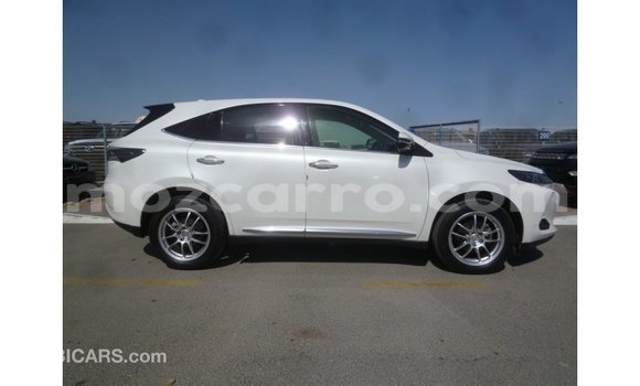 Nunua Imported Toyota Harrier Nyeupe Gari ndani ya Import - Dubai nchini Cabo Delgado Nunua Imported Toyota Harrier Nyeupe Gari ndani ya Import - Dubai nchini Cabo Delgado