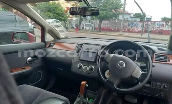 Tenga Tsaru Nissan Tiida Tsvuku Mota in Maputo in Maputo Tenga Tsaru Nissan Tiida Tsvuku Mota in Maputo in Maputo