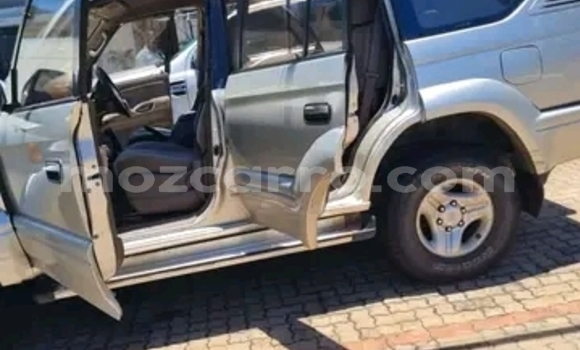Comprar Usado Toyota Land Cruiser Prado De outros Carro em Maputo em Maputo Comprar Usado Toyota Land Cruiser Prado De outros Carro em Maputo em Maputo