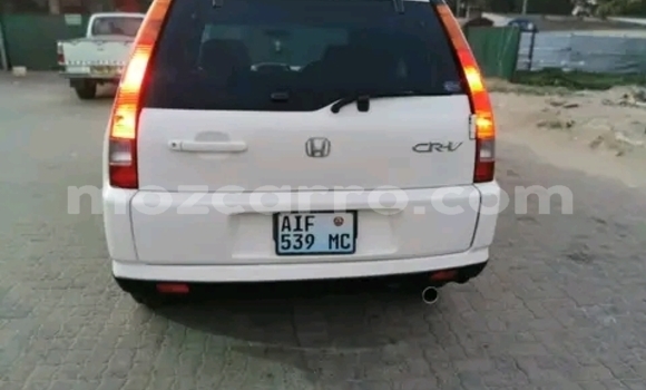 Nunua Ilio tumika Honda CR-V Nyeupe Gari ndani ya Maputo nchini Maputo Nunua Ilio tumika Honda CR-V Nyeupe Gari ndani ya Maputo nchini Maputo