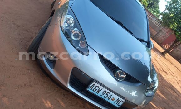 Comprar Usado Mazda Demio Prata Carro em Maputo em Maputo