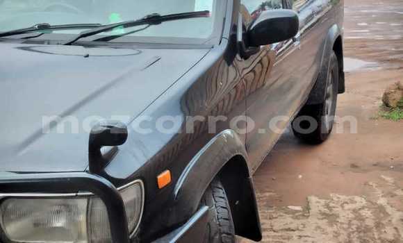 Nunua Ilio tumika Nissan Terrano Nyeusi Gari ndani ya Maputo nchini Maputo Nunua Ilio tumika Nissan Terrano Nyeusi Gari ndani ya Maputo nchini Maputo