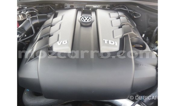 Nunua Imported Volkswagen Touareg Nyeusi Gari ndani ya Import - Dubai nchini Cabo Delgado Nunua Imported Volkswagen Touareg Nyeusi Gari ndani ya Import - Dubai nchini Cabo Delgado