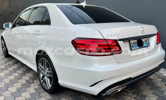 Nunua Ilio tumika Mercedes‒Benz E-Class Nyeupe Gari ndani ya Maputo nchini Maputo Nunua Ilio tumika Mercedes‒Benz E-Class Nyeupe Gari ndani ya Maputo nchini Maputo