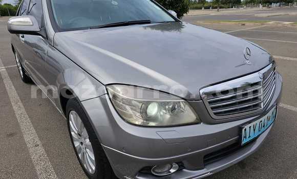 Comprar Usado Mercedes-Benz CLS250 Prata Carro em Maputo em Maputo Comprar Usado Mercedes-Benz CLS250 Prata Carro em Maputo em Maputo