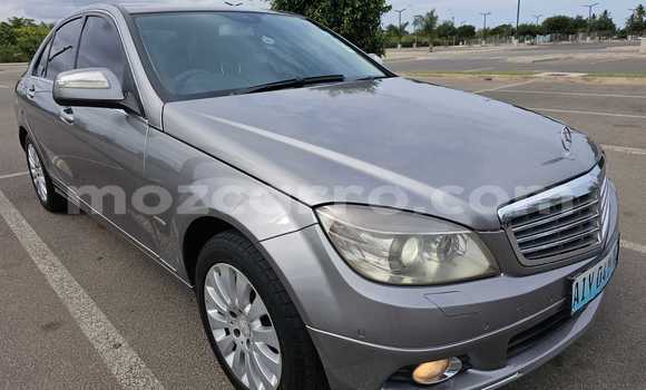 Comprar Usado Mercedes-Benz CLS250 Prata Carro em Maputo em Maputo Comprar Usado Mercedes-Benz CLS250 Prata Carro em Maputo em Maputo