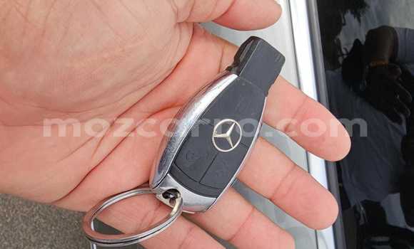 Comprar Usado Mercedes-Benz CLS250 Prata Carro em Maputo em Maputo Comprar Usado Mercedes-Benz CLS250 Prata Carro em Maputo em Maputo