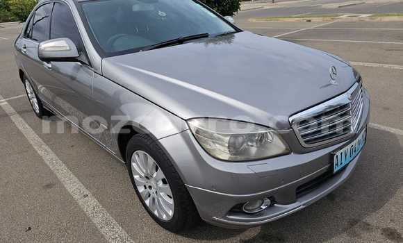 Comprar Usado Mercedes-Benz CLS250 Prata Carro em Maputo em Maputo Comprar Usado Mercedes-Benz CLS250 Prata Carro em Maputo em Maputo