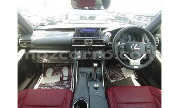 Comprar Importar Lexus IS Branco Carro em Import - Dubai em Cabo Delgado Comprar Importar Lexus IS Branco Carro em Import - Dubai em Cabo Delgado