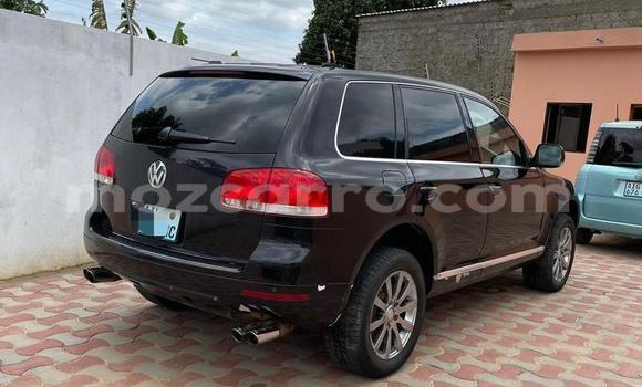 Nunua Ilio tumika Volkswagen Touareg Nyeusi Gari ndani ya Maputo nchini Maputo Nunua Ilio tumika Volkswagen Touareg Nyeusi Gari ndani ya Maputo nchini Maputo