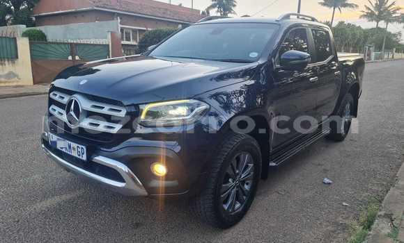 Nunua Ilio tumika Mercedes‒Benz X-klasse Concept Nyeusi Gari ndani ya Maputo nchini Maputo Nunua Ilio tumika Mercedes‒Benz X-klasse Concept Nyeusi Gari ndani ya Maputo nchini Maputo