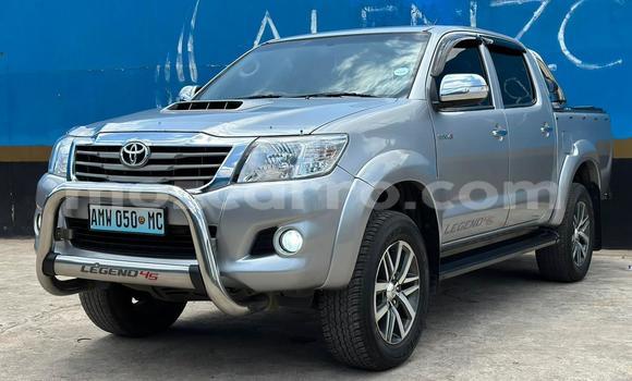 Nunua Ilio tumika Toyota Hilux Nyingine Gari ndani ya Maputo nchini Maputo Nunua Ilio tumika Toyota Hilux Nyingine Gari ndani ya Maputo nchini Maputo