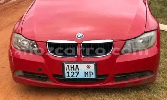 Tenga Tsaru BMW 3-Series Tsvuku Mota in Maputo in Maputo Tenga Tsaru BMW 3-Series Tsvuku Mota in Maputo in Maputo