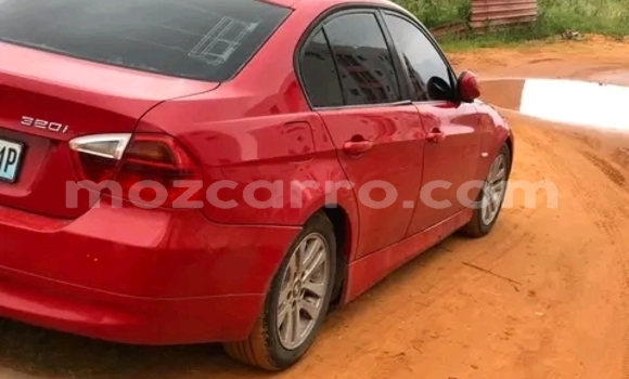 Tenga Tsaru BMW 3-Series Tsvuku Mota in Maputo in Maputo Tenga Tsaru BMW 3-Series Tsvuku Mota in Maputo in Maputo