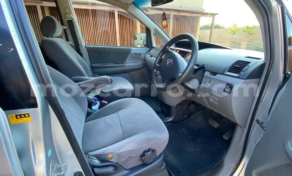 Nunua Ilio tumika Toyota Noah Nyingine Gari ndani ya Maputo nchini Maputo Nunua Ilio tumika Toyota Noah Nyingine Gari ndani ya Maputo nchini Maputo