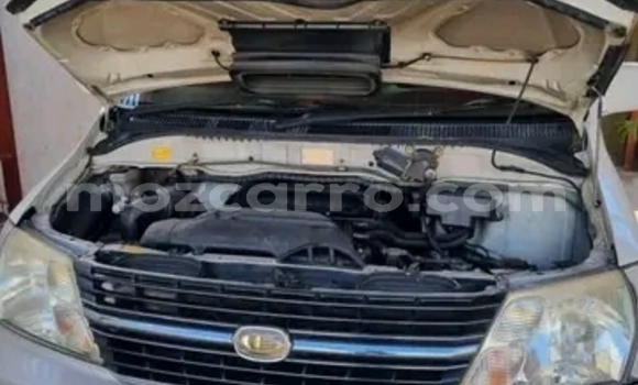 Tenga Tsaru Toyota Granvia Chena Mota in Maputo in Maputo Tenga Tsaru Toyota Granvia Chena Mota in Maputo in Maputo