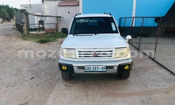 Tenga Tsaru Mitsubishi Pajero iO Chena Mota in Maputo in Maputo Tenga Tsaru Mitsubishi Pajero iO Chena Mota in Maputo in Maputo