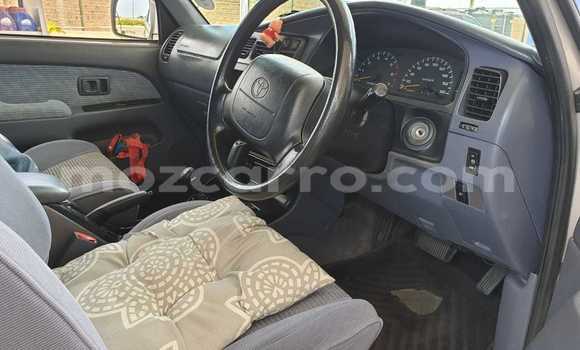 Nunua Ilio tumika Toyota Hilux Surf Nyingine Gari ndani ya Maputo nchini Maputo Nunua Ilio tumika Toyota Hilux Surf Nyingine Gari ndani ya Maputo nchini Maputo