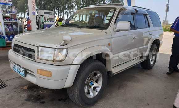 Nunua Ilio tumika Toyota Hilux Surf Nyingine Gari ndani ya Maputo nchini Maputo Nunua Ilio tumika Toyota Hilux Surf Nyingine Gari ndani ya Maputo nchini Maputo