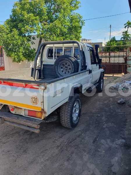 Big with watermark toyota land cruiser maputo maputo 19606