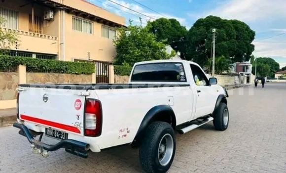 Nunua Ilio tumika Nissan Hardbody Nyeupe Gari ndani ya Maputo nchini Maputo Nunua Ilio tumika Nissan Hardbody Nyeupe Gari ndani ya Maputo nchini Maputo