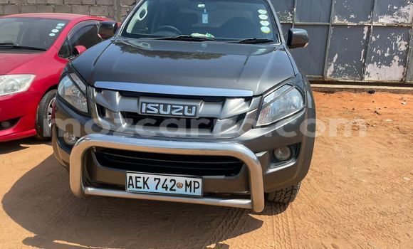 Buy Used Isuzu D-MAX Brown Car in Maputo in Maputo Buy Used Isuzu D-MAX Brown Car in Maputo in Maputo