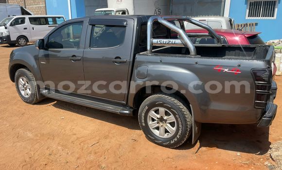 Buy Used Isuzu D-MAX Brown Car in Maputo in Maputo Buy Used Isuzu D-MAX Brown Car in Maputo in Maputo
