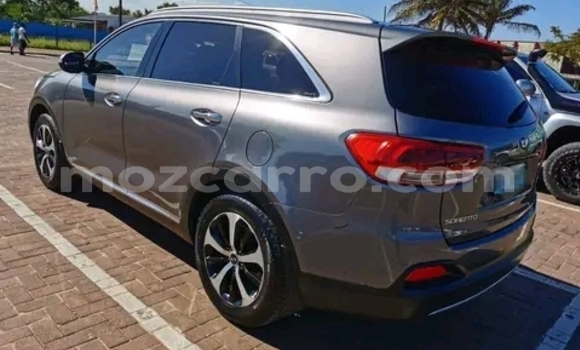 Nunua Ilio tumika Kia Sorento Nyingine Gari ndani ya Maputo nchini Maputo Nunua Ilio tumika Kia Sorento Nyingine Gari ndani ya Maputo nchini Maputo