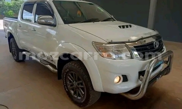 Buy Used Toyota Hilux White Car in Maputo in Maputo Buy Used Toyota Hilux White Car in Maputo in Maputo
