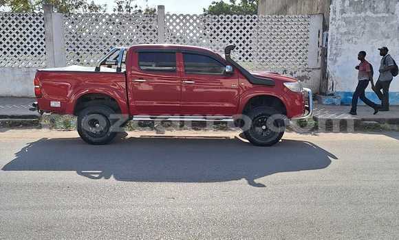 Buy Used Toyota Hilux Red Car in Maputo in Maputo Buy Used Toyota Hilux Red Car in Maputo in Maputo
