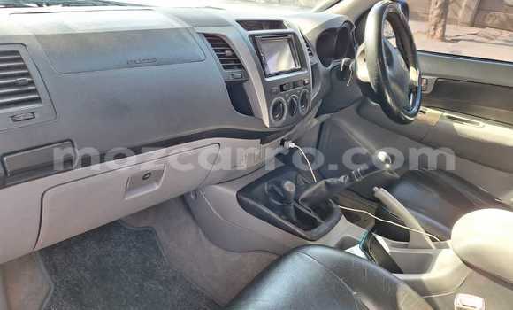 Buy Used Toyota Hilux Red Car in Maputo in Maputo Buy Used Toyota Hilux Red Car in Maputo in Maputo