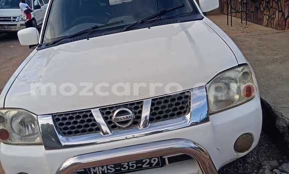 Nunua Ilio tumika Nissan Hardbody Nyeupe Gari ndani ya Maputo nchini Maputo Nunua Ilio tumika Nissan Hardbody Nyeupe Gari ndani ya Maputo nchini Maputo
