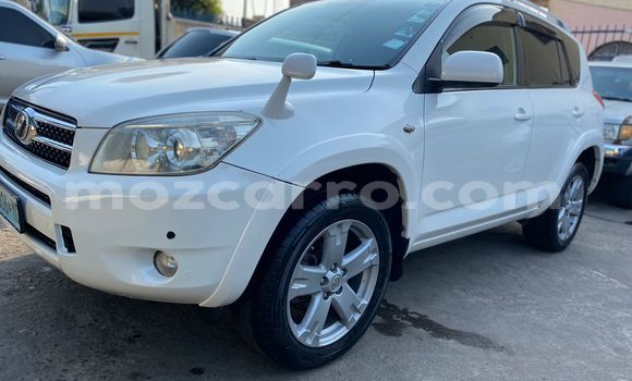Buy Used Toyota RAV4 White Car in Maputo in Maputo Buy Used Toyota RAV4 White Car in Maputo in Maputo