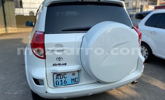 Buy Used Toyota RAV4 White Car in Maputo in Maputo Buy Used Toyota RAV4 White Car in Maputo in Maputo