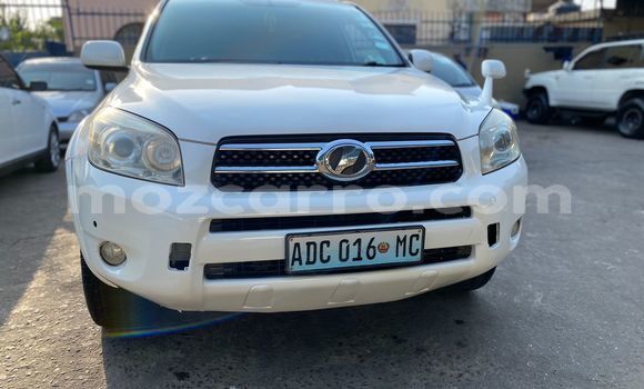Buy Used Toyota RAV4 White Car in Maputo in Maputo Buy Used Toyota RAV4 White Car in Maputo in Maputo