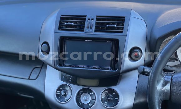Buy Used Toyota RAV4 White Car in Maputo in Maputo Buy Used Toyota RAV4 White Car in Maputo in Maputo