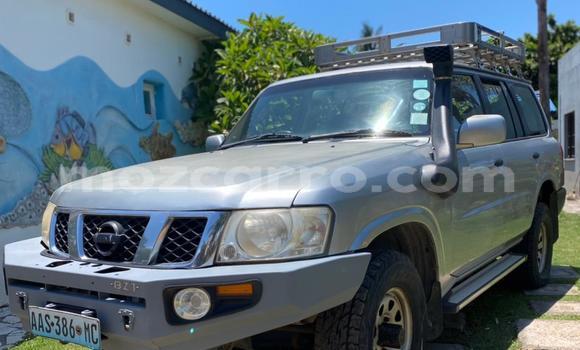 Tenga Tsaru Nissan Patrol Zvimwe Mota in Maputo in Maputo