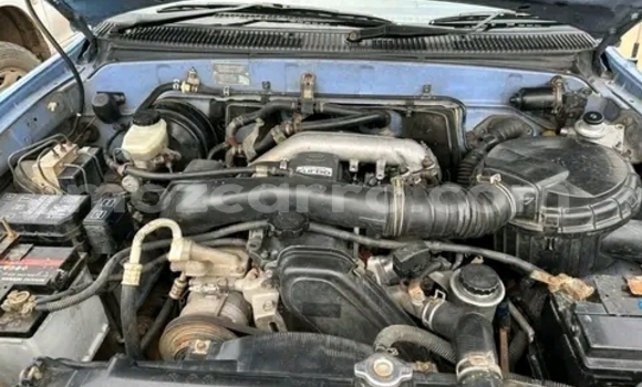 Tenga Tsaru Toyota Hilux Surf Bhuruu Mota in Maputo in Maputo Tenga Tsaru Toyota Hilux Surf Bhuruu Mota in Maputo in Maputo