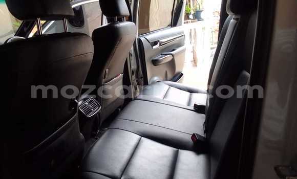 Nunua Ilio tumika Toyota Hiluxe Revo Nyeupe Gari ndani ya Maputo nchini Maputo Nunua Ilio tumika Toyota Hiluxe Revo Nyeupe Gari ndani ya Maputo nchini Maputo