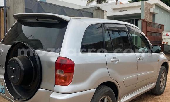 Tenga Tsaru Toyota RAV4 Zvimwe Mota in Maputo in Maputo Tenga Tsaru Toyota RAV4 Zvimwe Mota in Maputo in Maputo