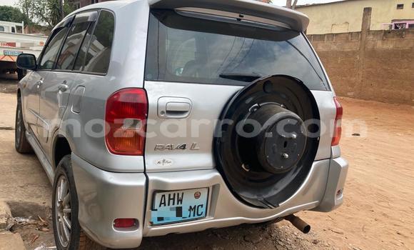 Tenga Tsaru Toyota RAV4 Zvimwe Mota in Maputo in Maputo Tenga Tsaru Toyota RAV4 Zvimwe Mota in Maputo in Maputo