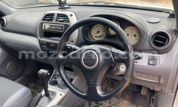 Tenga Tsaru Toyota RAV4 Zvimwe Mota in Maputo in Maputo Tenga Tsaru Toyota RAV4 Zvimwe Mota in Maputo in Maputo