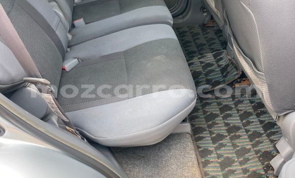 Tenga Tsaru Toyota RAV4 Zvimwe Mota in Maputo in Maputo Tenga Tsaru Toyota RAV4 Zvimwe Mota in Maputo in Maputo