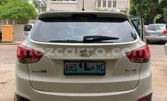 Comprar Usado Hyundai ix35 Branco Carro em Maputo em Maputo Comprar Usado Hyundai ix35 Branco Carro em Maputo em Maputo