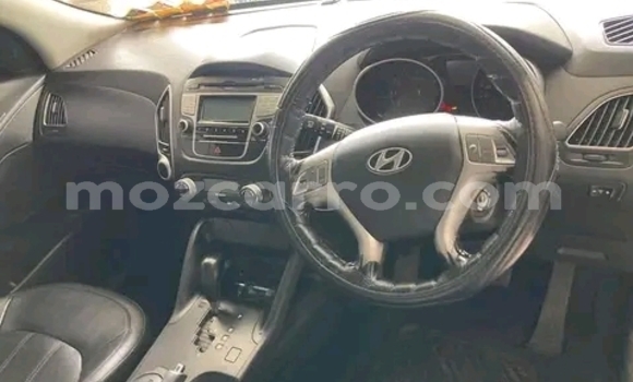 Comprar Usado Hyundai ix35 Branco Carro em Maputo em Maputo Comprar Usado Hyundai ix35 Branco Carro em Maputo em Maputo