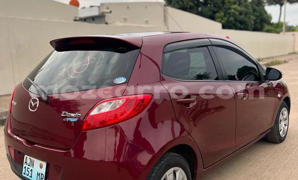 Nunua Ilio tumika Mazda Demio Nyekundu Gari ndani ya Maputo nchini Maputo Nunua Ilio tumika Mazda Demio Nyekundu Gari ndani ya Maputo nchini Maputo