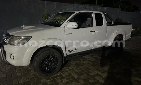 Buy Used Toyota Hilux White Car in Maputo in Maputo Buy Used Toyota Hilux White Car in Maputo in Maputo